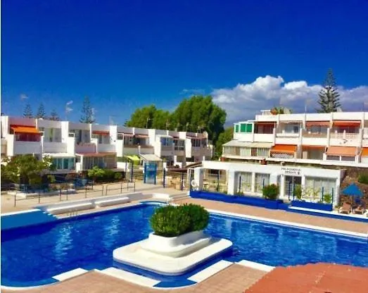 With A Canarian Atmosphere In The South Appartamento *